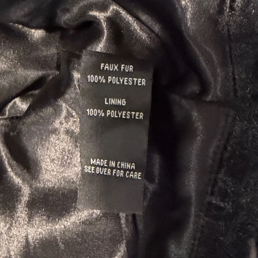 BCX Women's Black Faux Fur Bolero - Picture 4 of 5